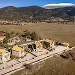 Βίλα Anemos Mountain - A Perfect Mountain Retreat Αράχωβα