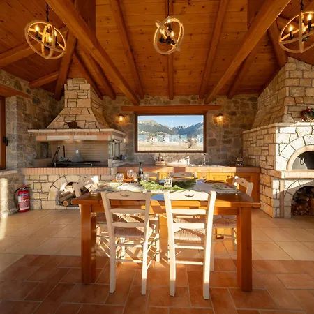 Anemos Mountain - A Perfect Mountain Retreat Aráhova