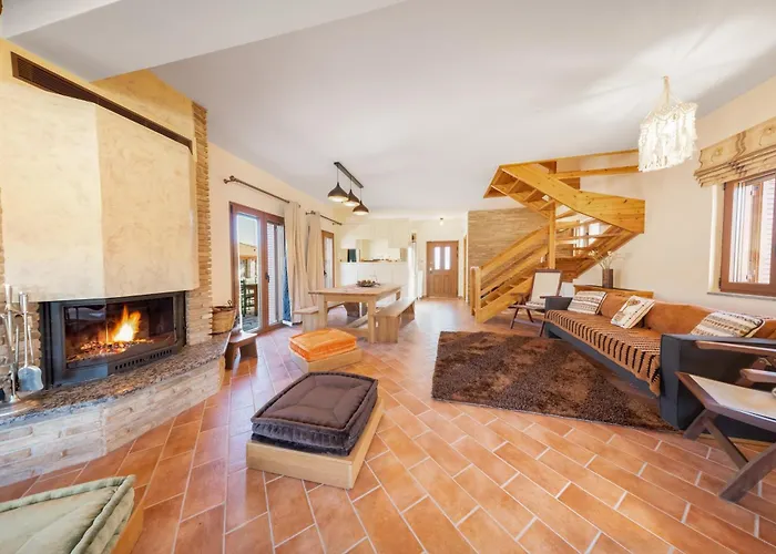 Anemos Mountain - A Perfect Mountain Retreat Αράχωβα