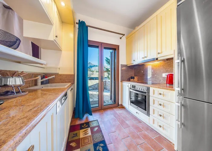 Anemos Mountain - A Perfect Mountain Retreat Βίλα Αράχωβα